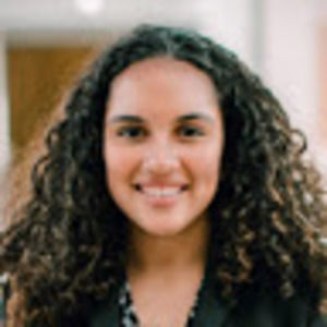 Meet your Posher, Maya